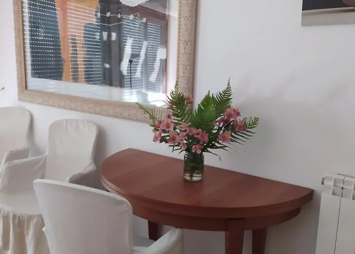 Апартаменты Vivienda Uso Turistico Silgar Санхенхо